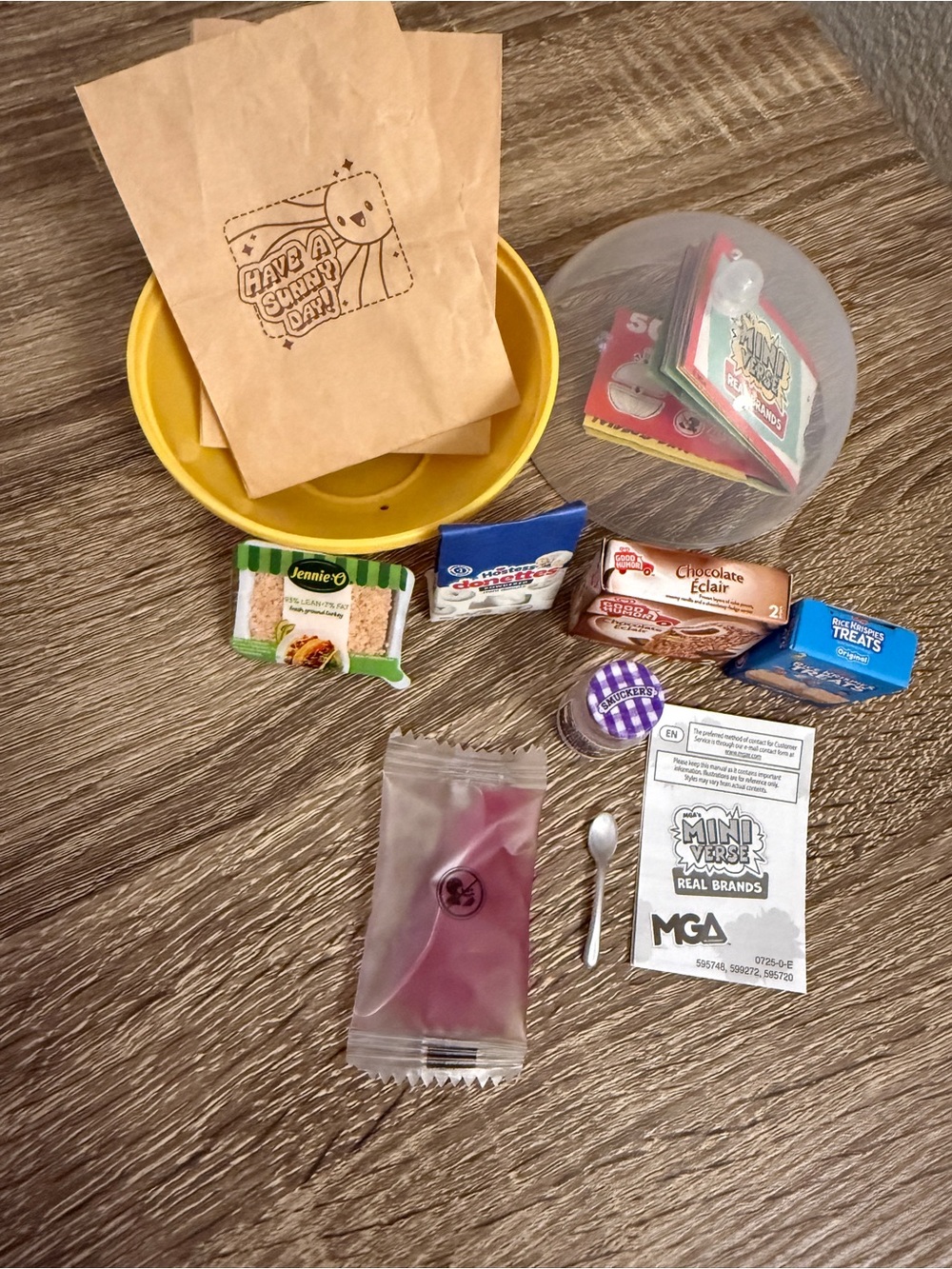 Miniverse Real Brands Set - Picture 2 of 11